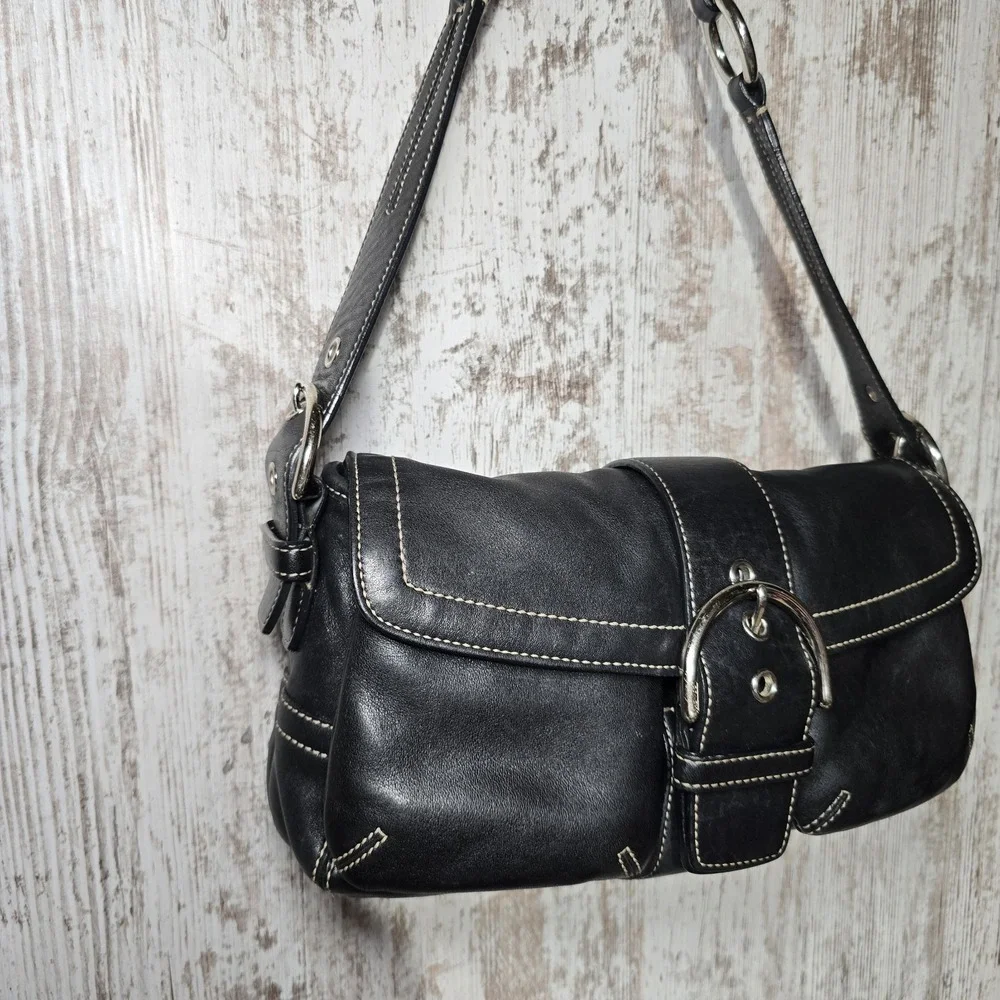 Vtg Y2k COACH #3653 Soho Flap Buckle Double Pocket W Black Leather Shoulder Bag - Picture 4 of 16